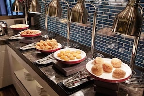 Free daily buffet breakfast