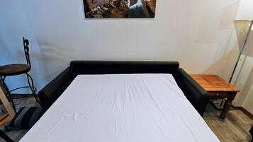 1 quarto, ferros/tábuas de passar roupa, Wi-Fi, roupa de cama