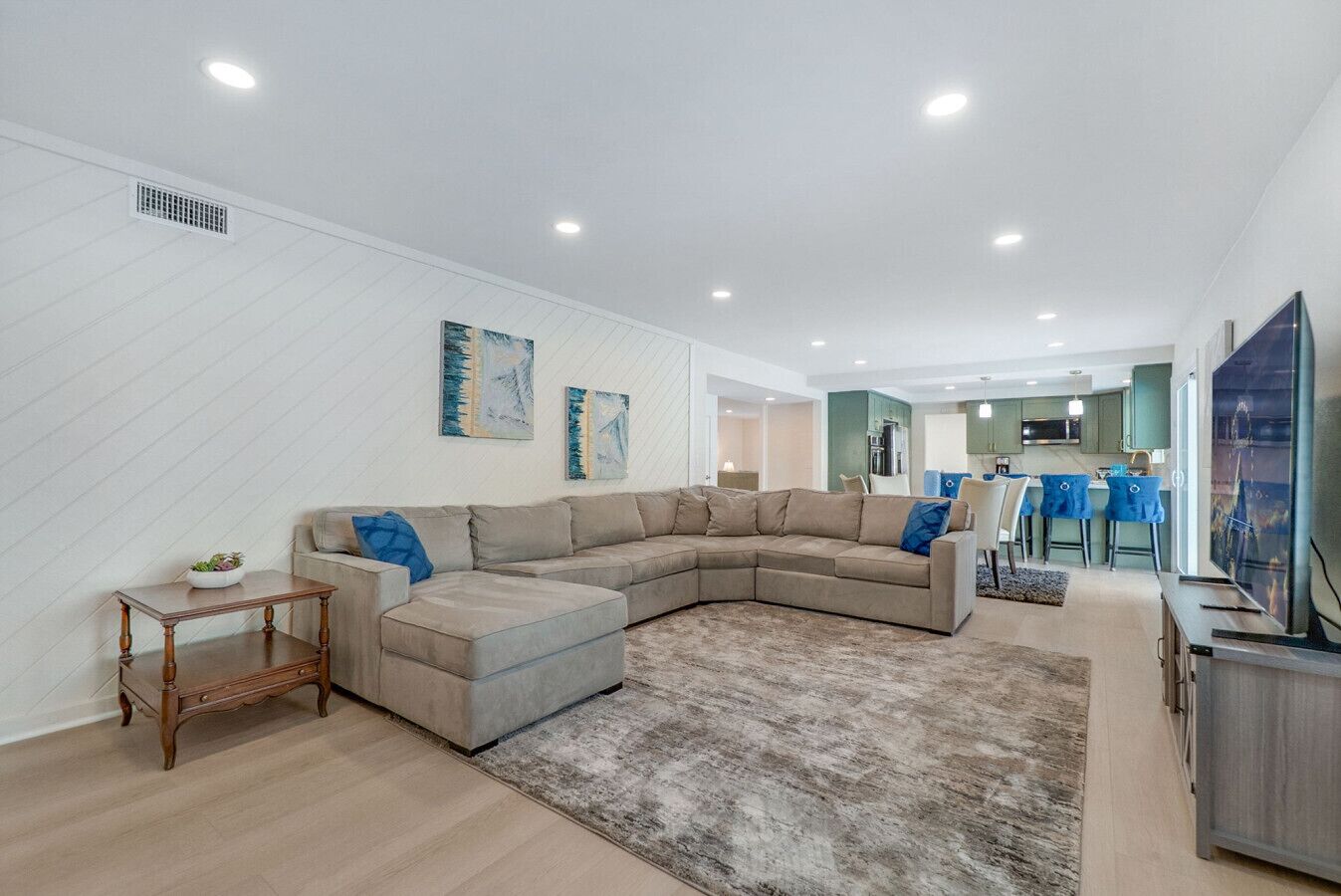 Televisión, chimenea