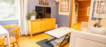 3 Bedroom Gardenside Downtown Home