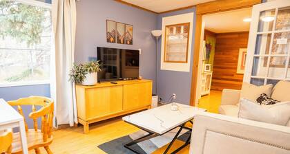 3 Bedroom Gardenside Downtown Home