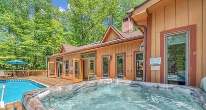 Private Pool, Hot Tub, 4Bdrm, Firepit, Arrowhead