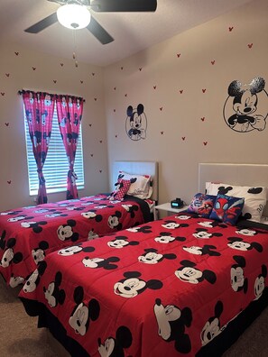 3 bedrooms, desk, iron/ironing board, WiFi - Orlando House (Kissimmee)