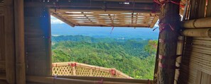 Deluxe Double Room, Hill View - Mirinja Valley Megh Machang Resort (Lama)