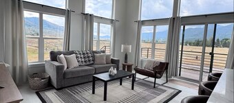 Welcome to the MbarM Ranch! Enjoy our Mountain View’s in this quaint valley