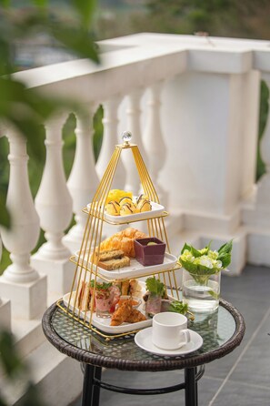 Deluxe Valley View King Bed with Wide Balcony | Premium bedding, pillowtop beds, in-room safe, blackout drapes