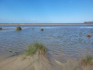 Liegestühle, Strandtücher