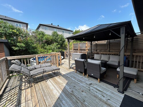 Charming 4-bedroom house in Gatineau