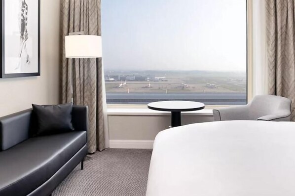 Cribs/infant beds - Sofitel London Gatwick (Horley)