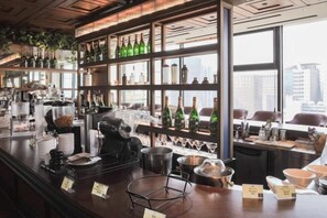 Bar (on property) - Solaria Nishitetsu Hotel Seoul Myeongdong (Seoul)
