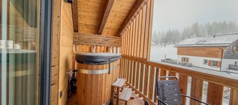Exquisite flat with sauna on the piste