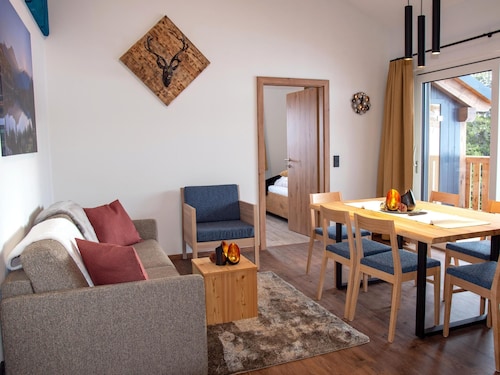 Exquisite flat with sauna on the piste