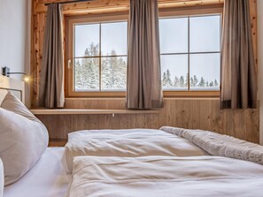 2 bedrooms, Internet