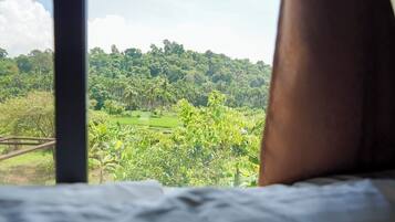 Deluxe tweepersoonskamer, balkon, uitzicht op zee | Uitzicht vanuit de kamer