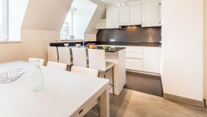 Uklassifisert bilde, 3 av 13, knapp