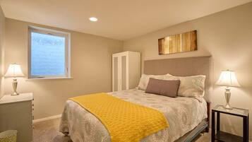 6 bedrooms, iron/ironing board, travel crib, free WiFi
