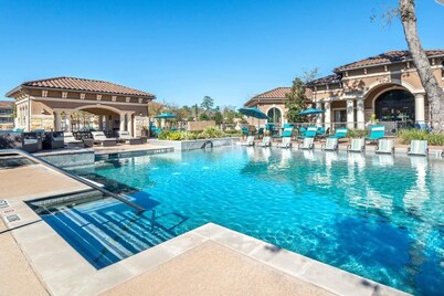 Landing Apartments - Spring, TX