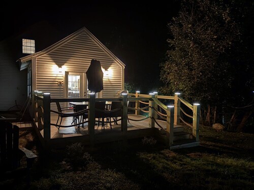 3-bedroom House with River View in the Center of Town