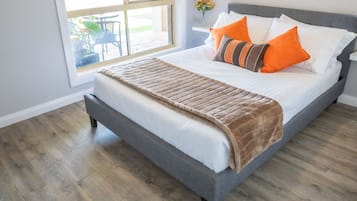 Iron/ironing board, free WiFi, bed sheets, wheelchair access