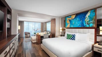 Luxury Apartment, 1 King Bed with Sofa bed, City View | In-room safe, individually furnished, blackout drapes