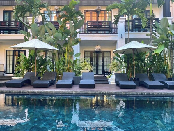 Alberca al aire libre 