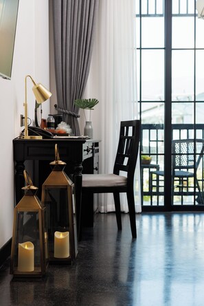 Deluxe Double or Twin Room, Balcony | In-room safe, desk, blackout drapes, free WiFi - Narinthra Heritage (Chiang Mai)