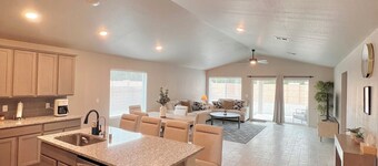 The paradise house in Roswell