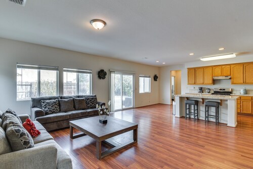 7 Mi to Lake Yosemite: Family Home w/ Fenced Yard