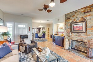 TV, peis, videospill og bøker