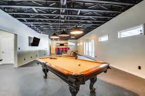 غرفة الألعاب