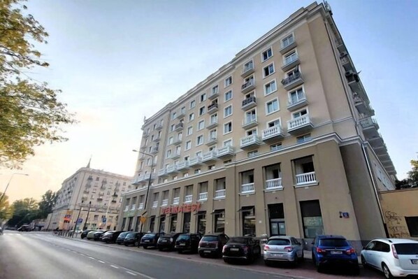 Exterior - Nowolipki Studio, City Center Skyline View, WarsawStay (Warsaw)