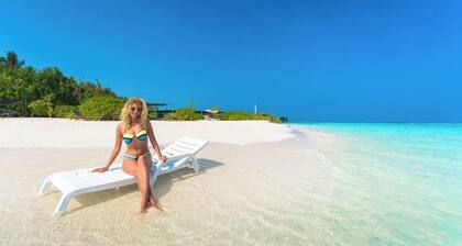 Seaside Dhangethi Inn