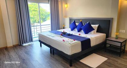 Seaside Dhangethi Inn