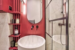 Unclassified image, 2 of 15, button - NEW! Eiffel Tour Splendid 2BR apt in Paris (Paris)
