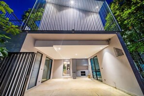 Unclassified image, 2 of 147, button - bangtao 3BR Modern Villa Wallaya Harmony (Phuket)