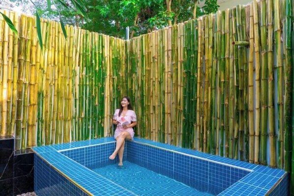 Spa - Tani Ryu River Kwai (Kanchanaburi)