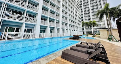 Hotel near Airport Mall of Asia PICC WTC