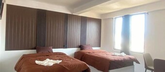 M.E Hotel