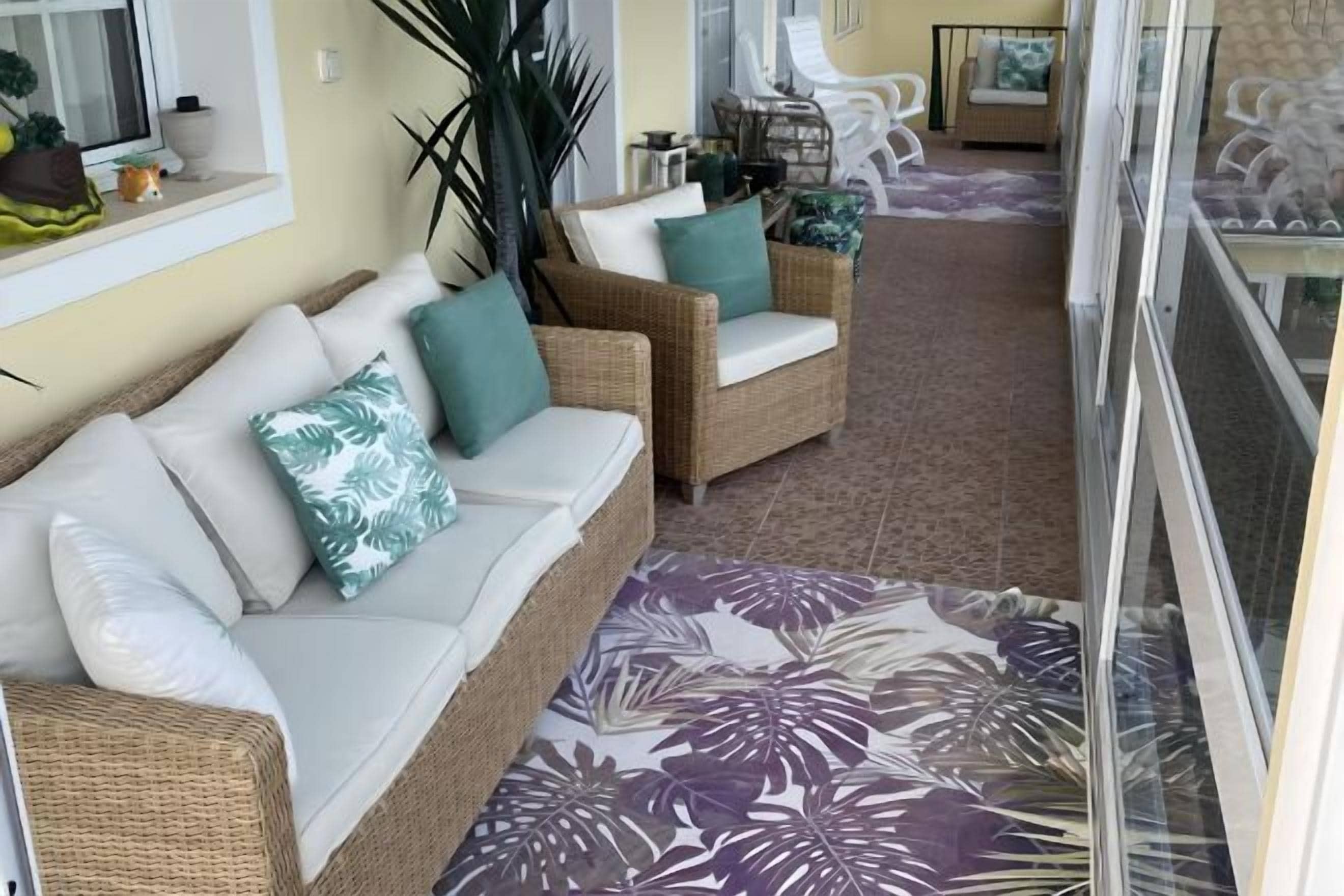 المنشأة من الداخل