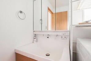 Bathroom - Senju gawaracho 2･3F (Tokyo)