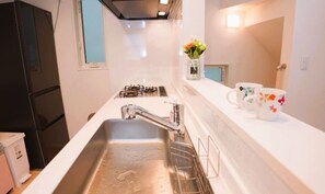 Private kitchen - Tokyo　Ikebukuro　villa (Tokyo)
