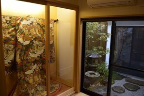 Interior - KYOBU Karasuma Gojo (Kyoto)
