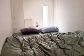 Room - Only 10 minutes by train to Asakusa & Skytree! (Tokyo)