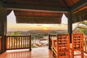 Room - Sebuluh Sunset Hill (Bali)