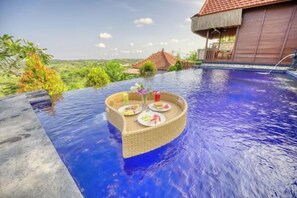 Pool - Sebuluh Sunset Hill (Bali)