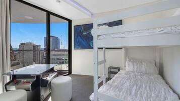 Cots/infant beds