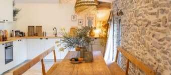 Domaine 20 people with swimming pool, spa and tennis