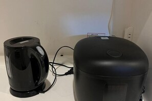 Kaffee und/oder Kaffeemaschine