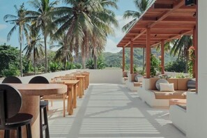 بار (في المنشاة)