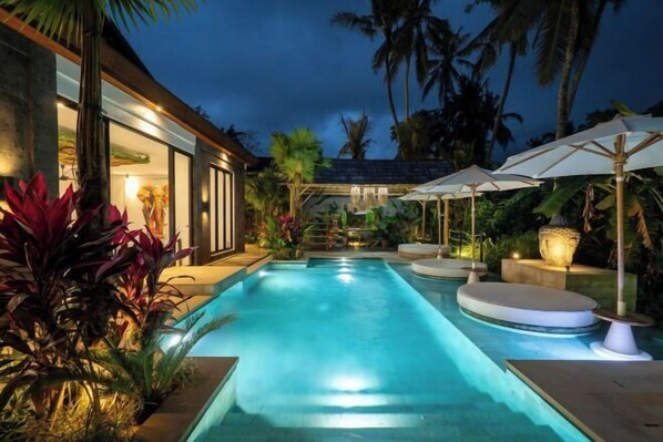 Outdoor pool - Villa Kyson Art Ubud by BaliSuperHost (Bali)